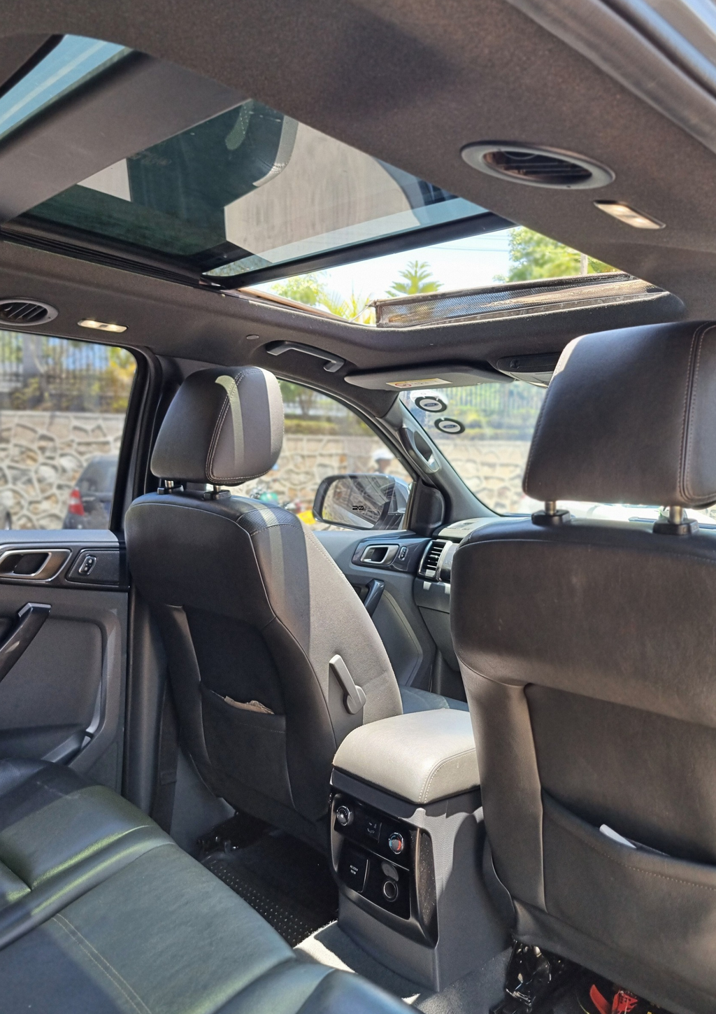 2016 Ford Everest Limited